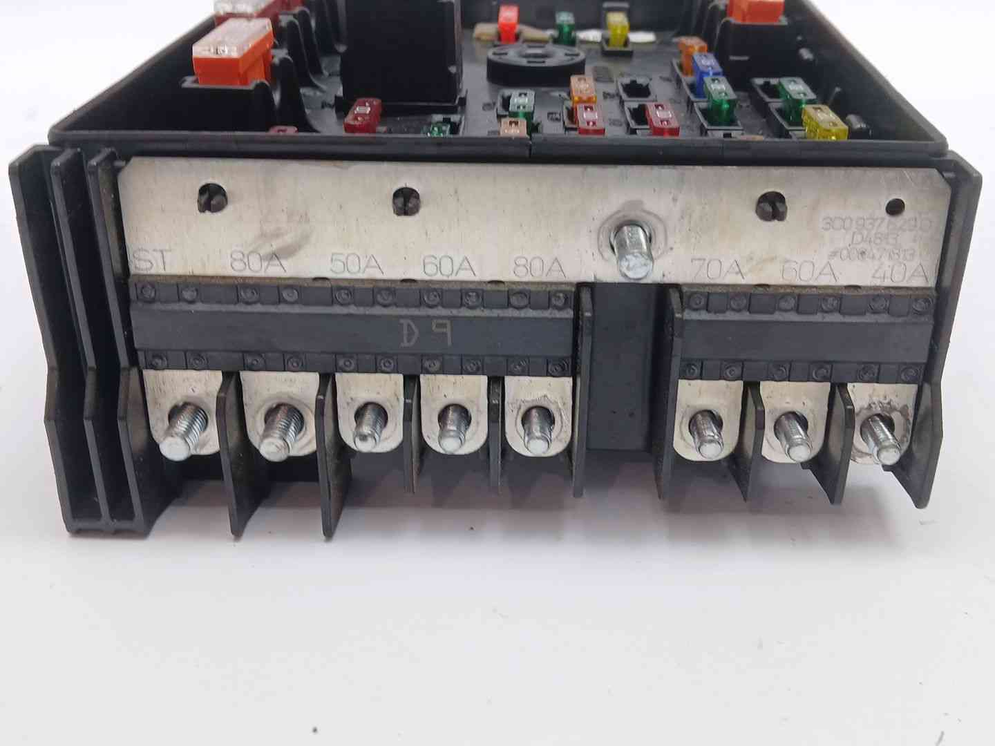 CAJA RELES / FUSIBLES VOLKSWAGEN PASSAT CC 3C0937125A 3C0937125A - Vista 2