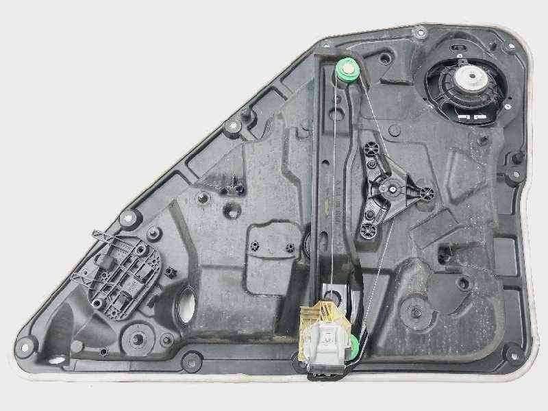 ELEVALUNAS TRASERO IZQUIERDO MERCEDES-BENZ CLASE B (W246) A2467300179 / A2047302735 / A2467330214 A2467300179A2047302735A2467330214