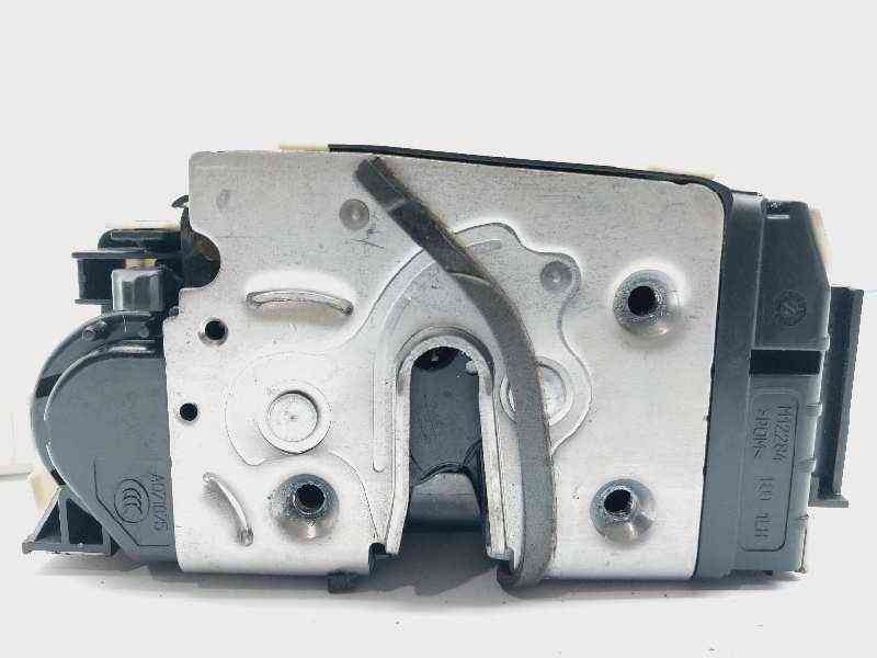 CERRADURA PUERTA TRASERA IZQUIERDA MERCEDES-BENZ CLASE B (W246) A2047302735 A2047302735