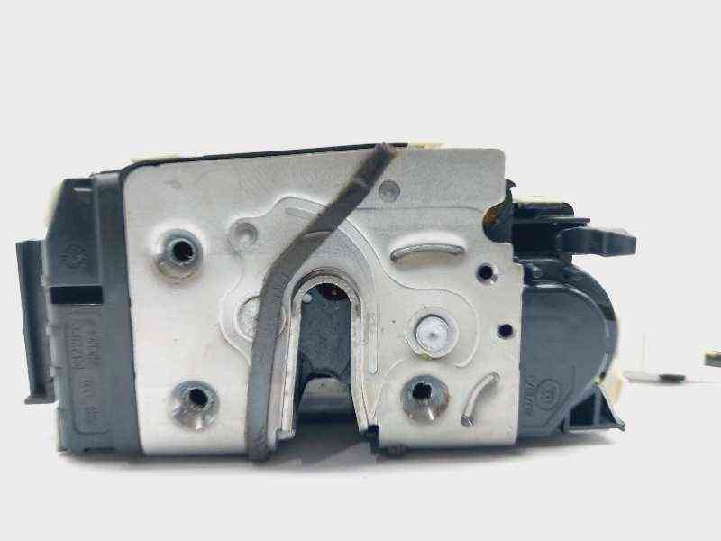 CERRADURA PUERTA TRASERA DERECHA MERCEDES-BENZ CLASE B (W246) A2047302835 A2047302835