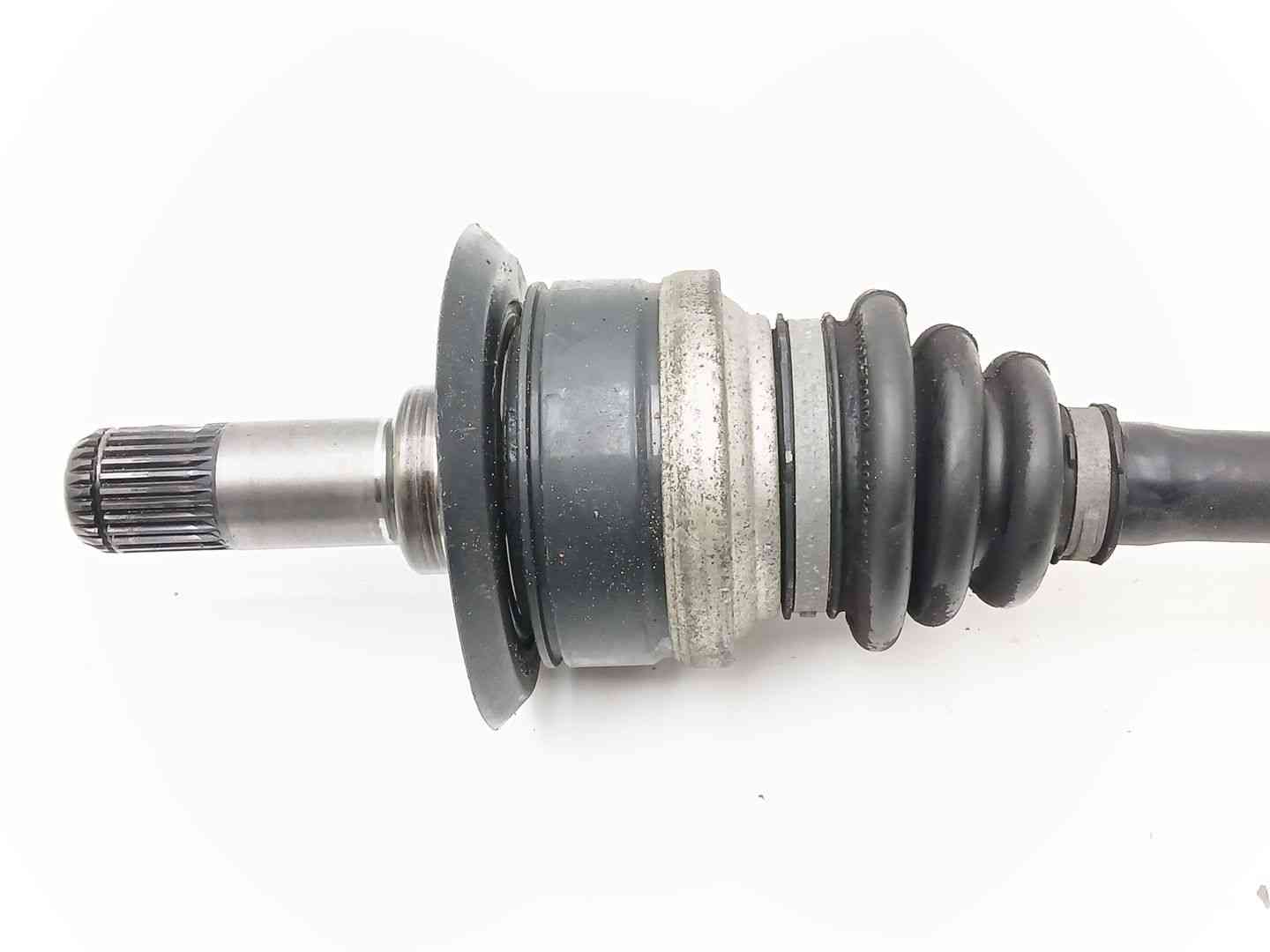 TRANSMISION TRASERA DERECHA BMW 3 (F30, F80) 7597682AI04 7597682AI04 - Vista 3
