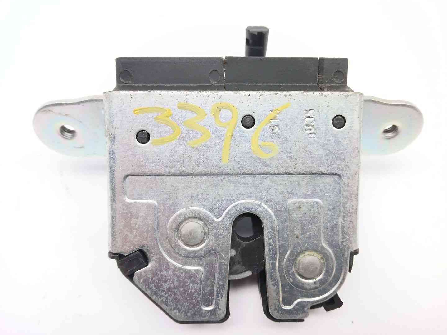 CERRADURA MALETERO / PORTON OPEL CORSA D 13481535 13481535 - Vista 3