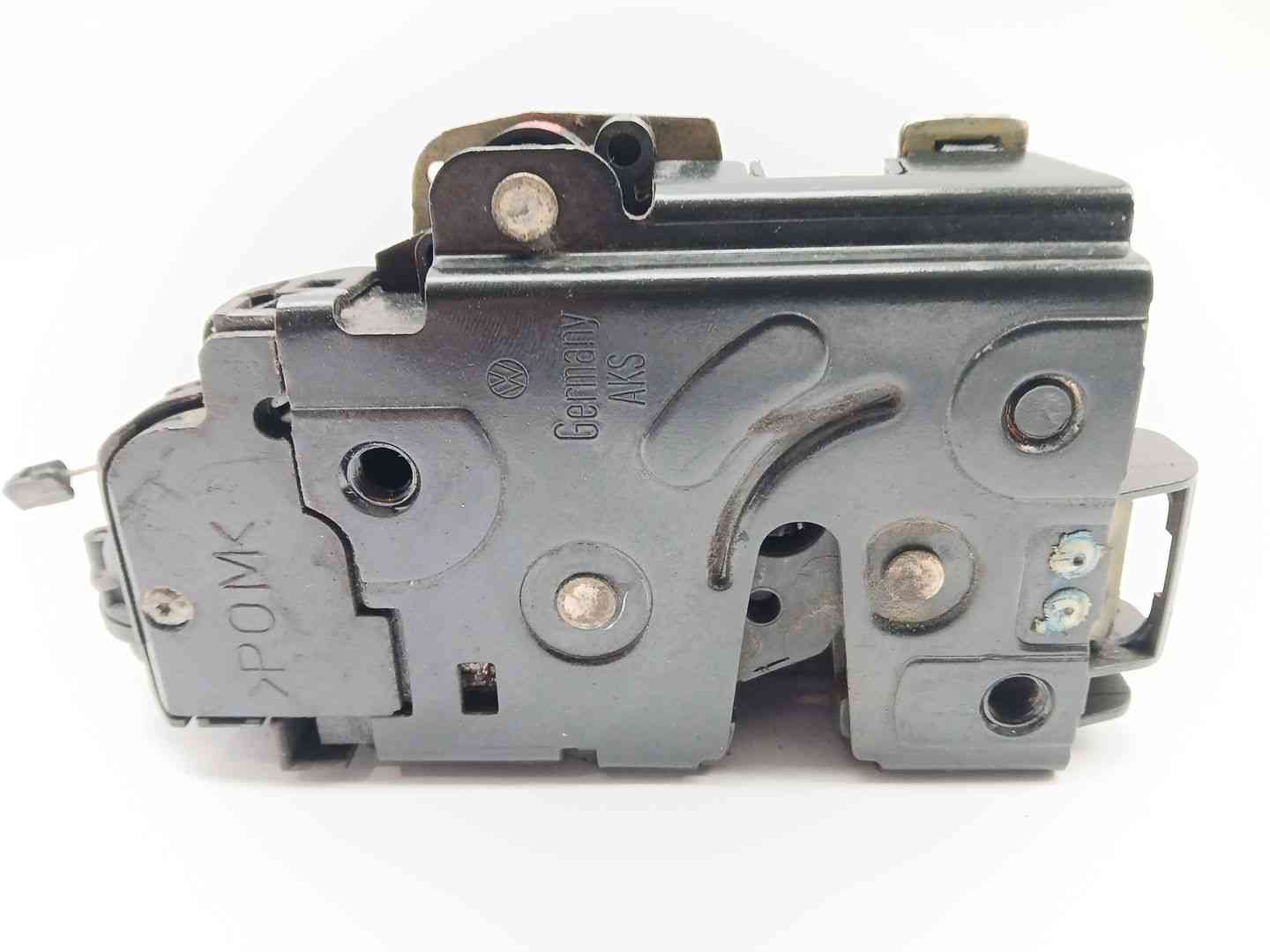 CERRADURA PUERTA TRASERA DERECHA VOLKSWAGEN GOLF IV (1J1) 3B4839016A 3B4839016A