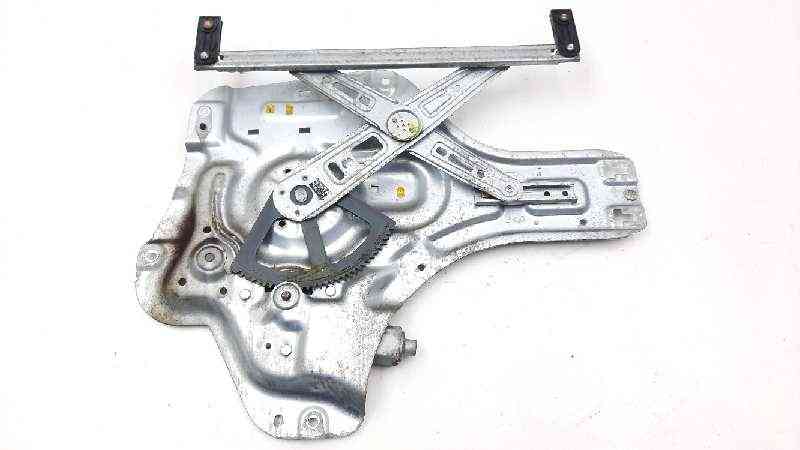 ELEVALUNAS TRASERO IZQUIERDO KIA CERATO 834702F020 834702F020 - Vista 2