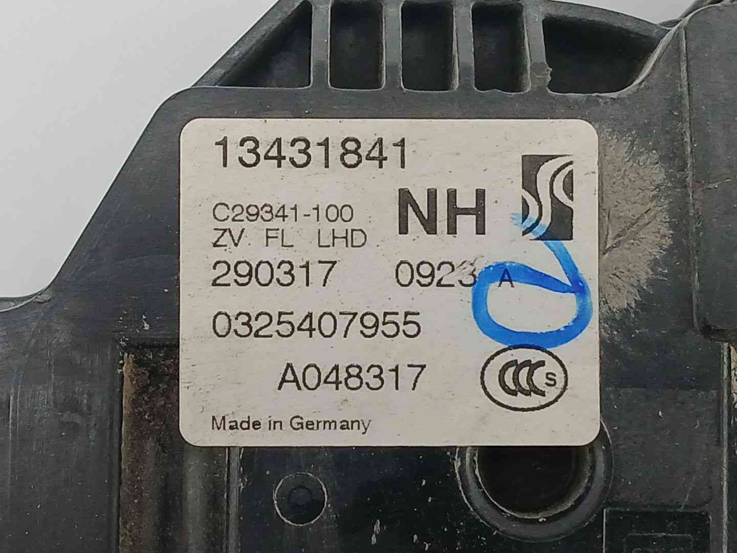 CERRADURA PUERTA DELANTERA IZQUIERDA OPEL CORSA E (X15) 13431841 13431841 - Vista 3