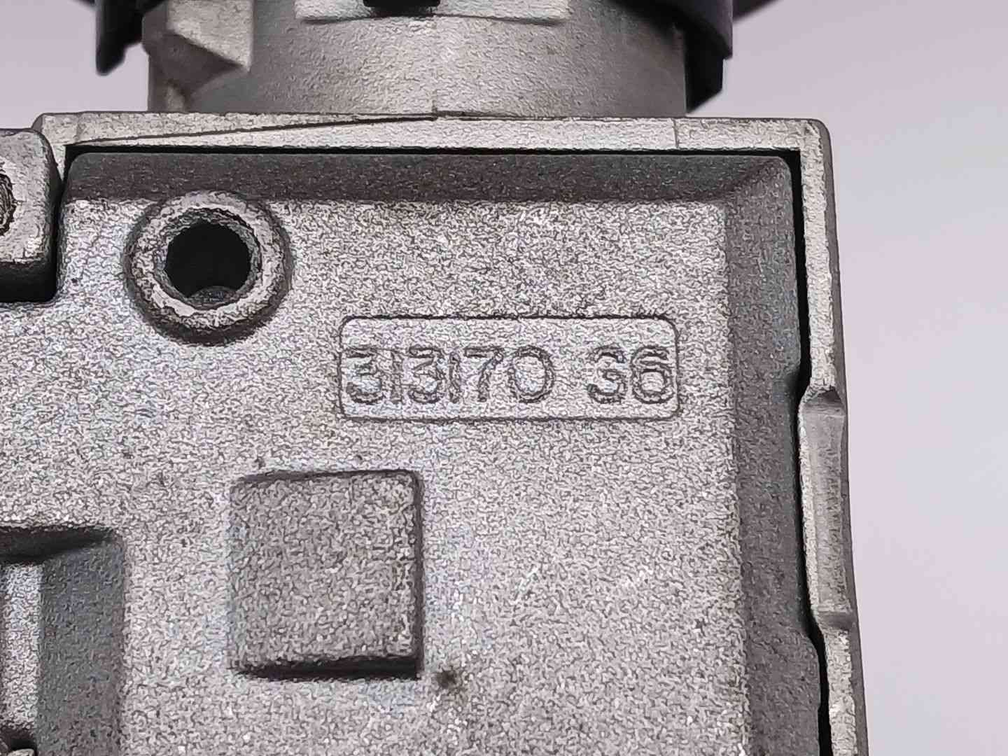 ANTIRROBO OPEL CORSA E (X15) 313170S6 / 13504286 / F00HJ00493 313170S613504286F00HJ00493 - Vista 3