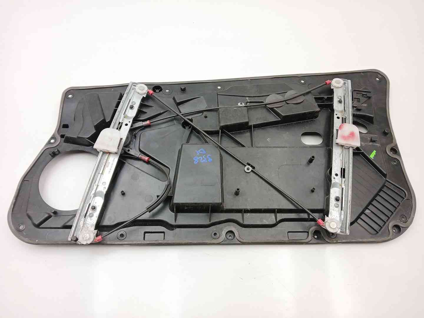 ELEVALUNAS DELANTERO IZQUIERDO FORD FIESTA (CB1) 8A61B045H17AH / 8A6114A389B 8A61B045H17AH8A6114A389B