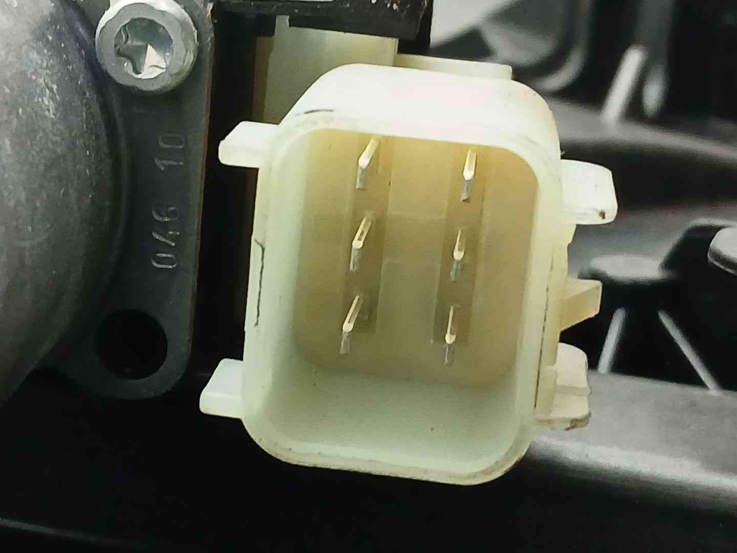 ELEVALUNAS DELANTERO IZQUIERDO FORD FIESTA (CB1) 8A61B045H17AH / 8A6114A389B 8A61B045H17AH8A6114A389B - Vista 3