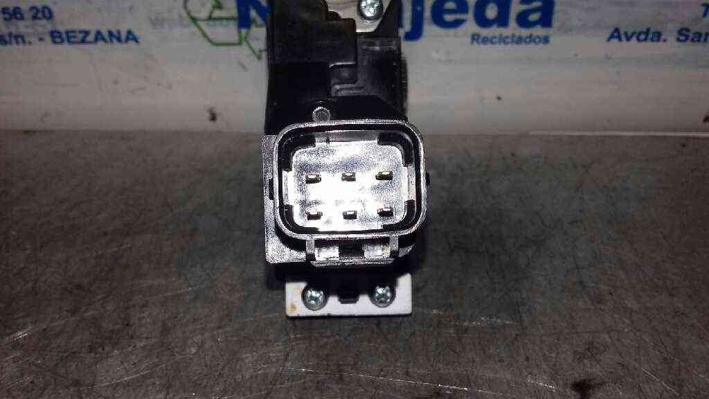 MOTOR ELEVALUNAS DELANTERO DERECHO KIA CARENS ( ) 82460A4010 / 6 PINS 82460A40106PINS - Vista 3