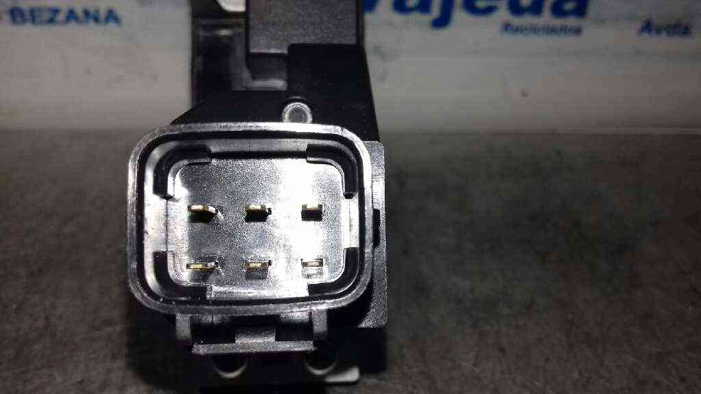 MOTOR ELEVALUNAS TRASERO DERECHO KIA CARENS ( ) 83460A4010 / 6 PINS / ELECTRICO 83460A40106PINSELECTRICO - Vista 2
