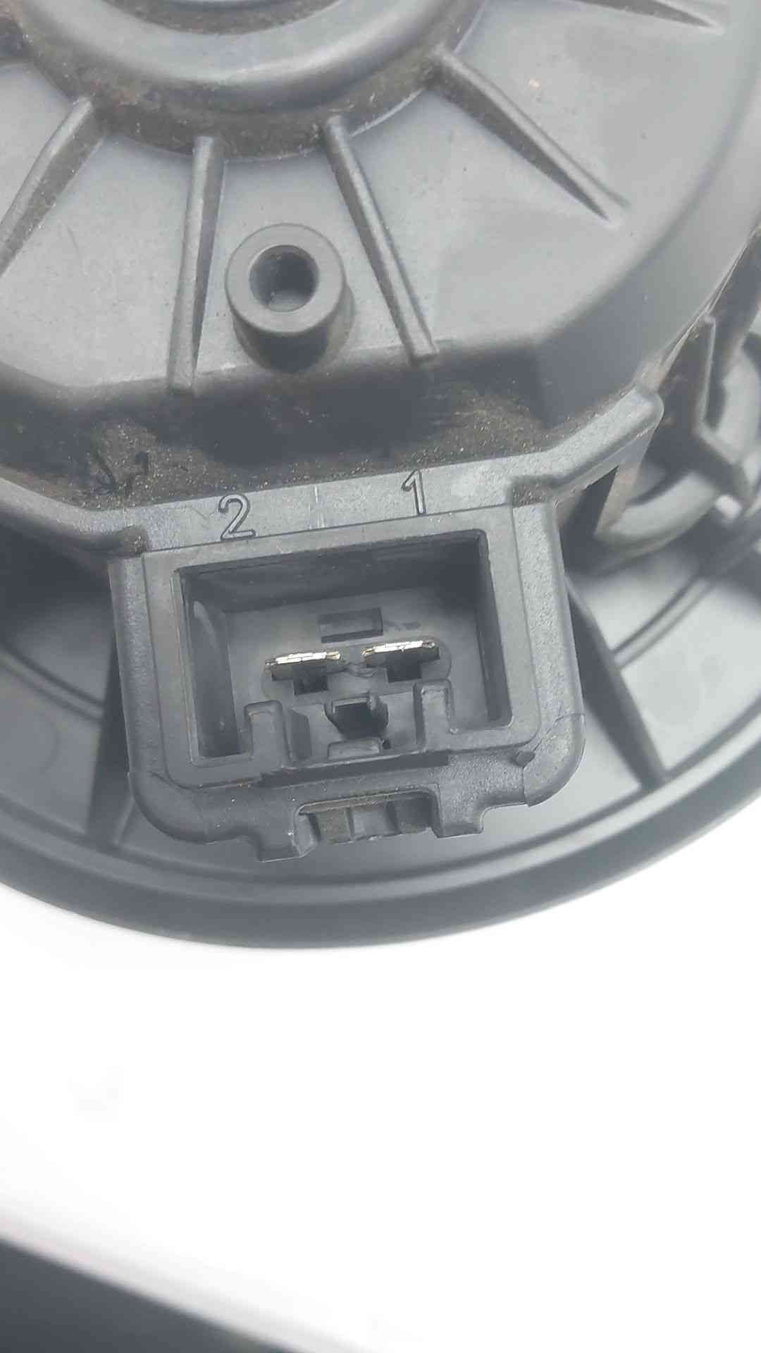 MOTOR CALEFACCION FORD FIESTA (CB1) VP8E2H18456AA / 3137231000 / 0130115551 VP8E2H18456AA31372310000130115551 - Vista 2