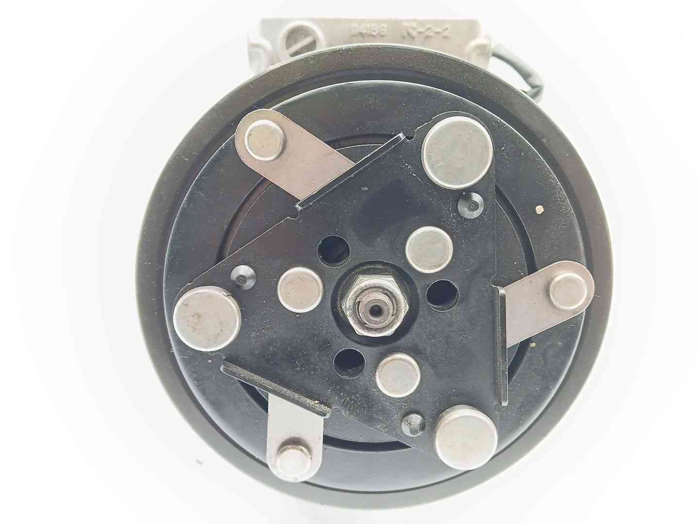 COMPRESOR AIRE ACONDICIONADO RENAULT MEGANE IV Sport Tourer (K9A/M/N_) 926001268R 926001268R - Vista 3
