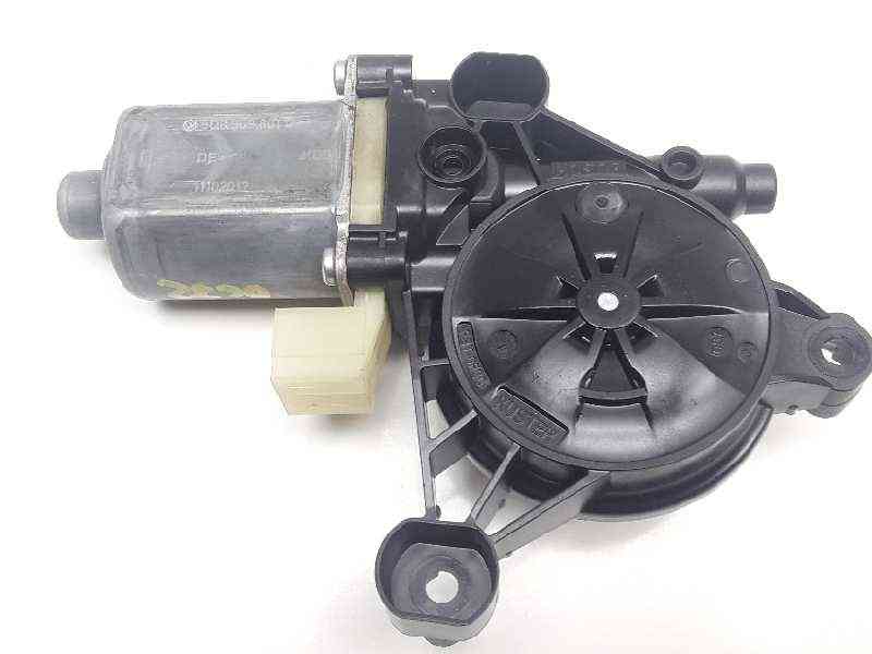 MOTOR ELEVALUNAS DELANTERO IZQUIERDO VOLKSWAGEN GOLF VII LIM. (BQ1) 5Q0959801C 5Q0959801C