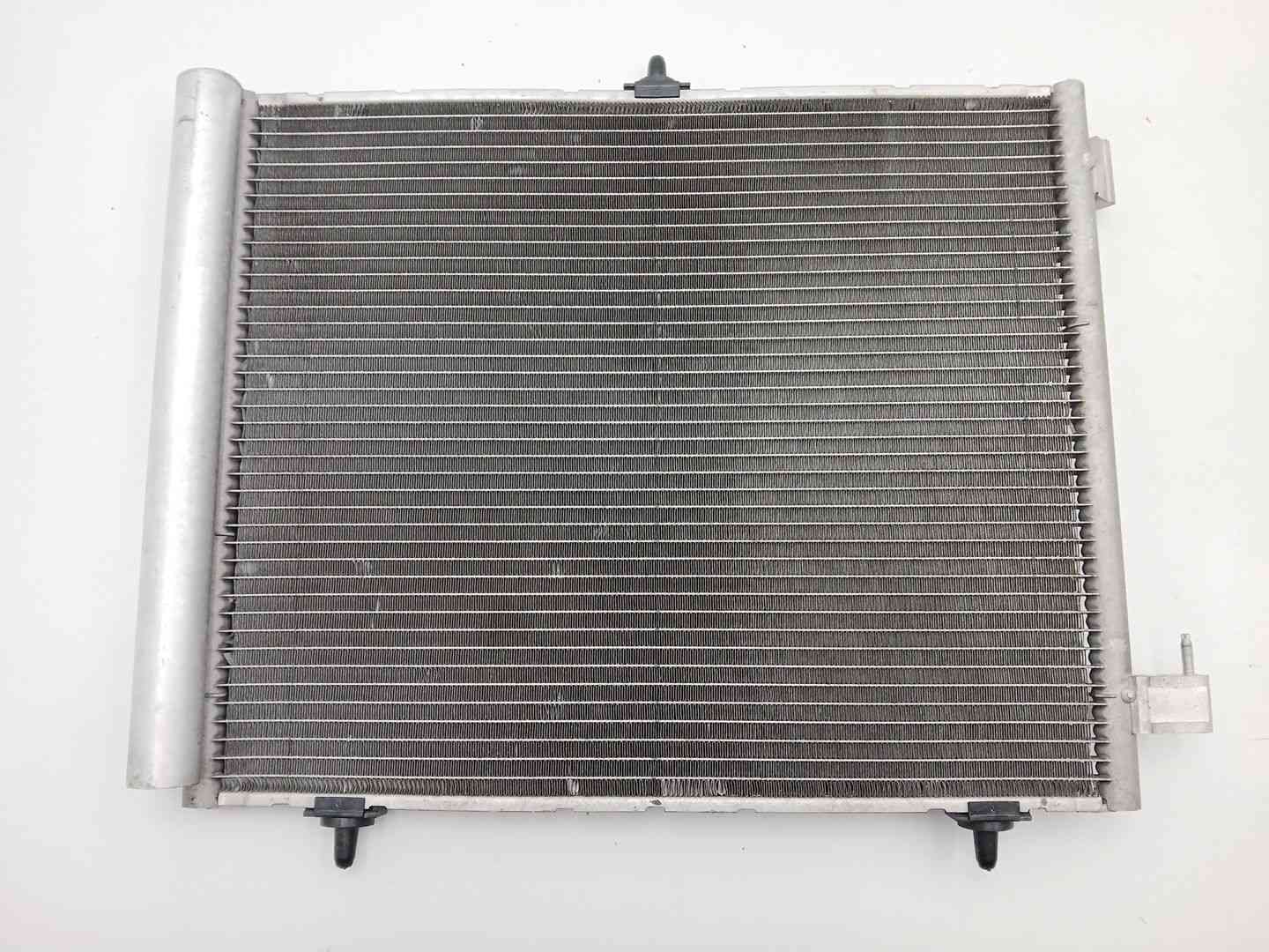 CONDENSADOR / RADIADOR AIRE ACONDICIONADO PEUGEOT 208 I (CA_, CC_) 9674813580 / 95007T01 / 5H2680000 967481358095007T015H2680000 - Vista 2