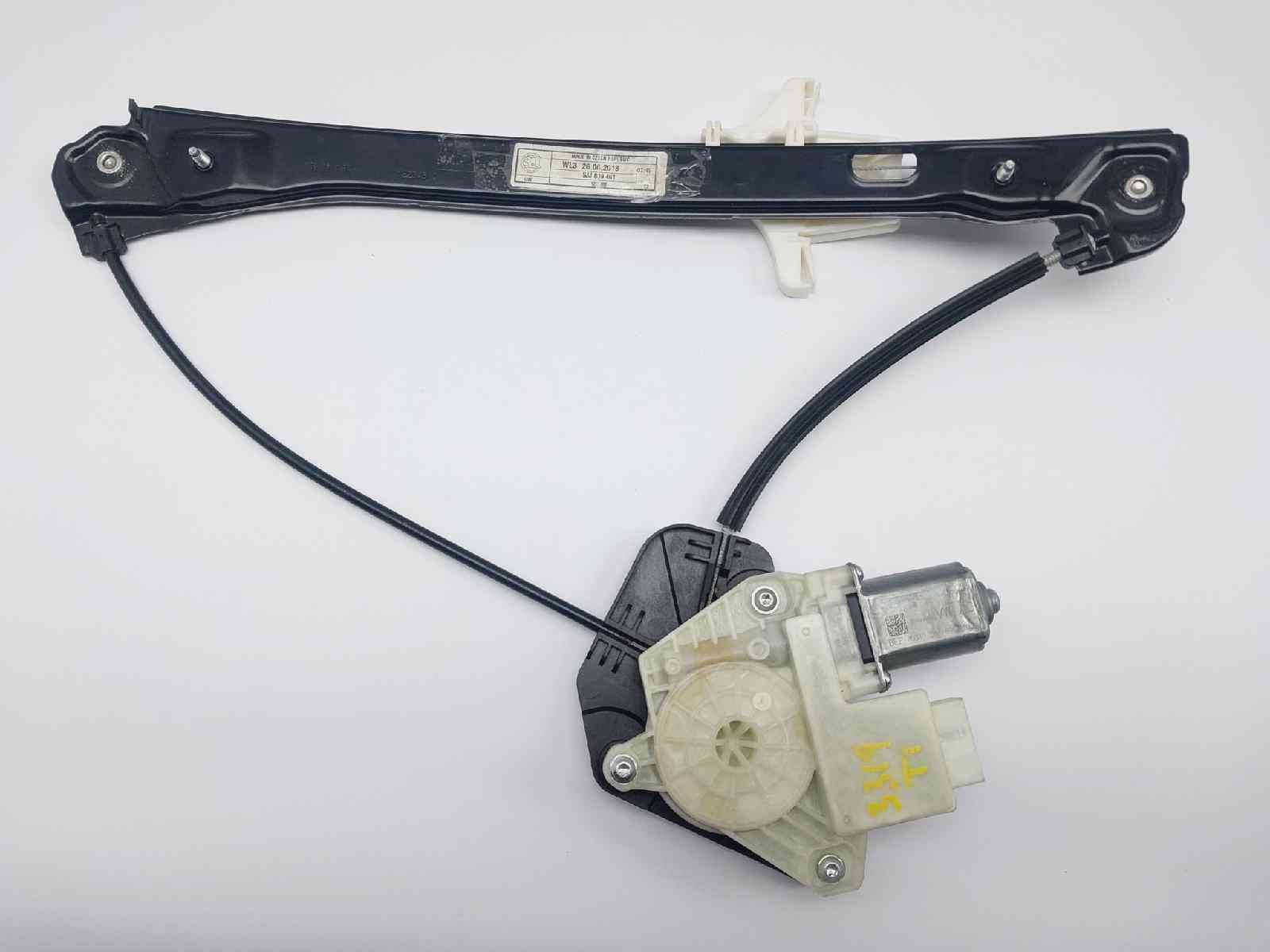 ELEVALUNAS TRASERO IZQUIERDO SKODA RAPID 5JJ839461 / 5JA959811L 5JJ8394615JA959811L