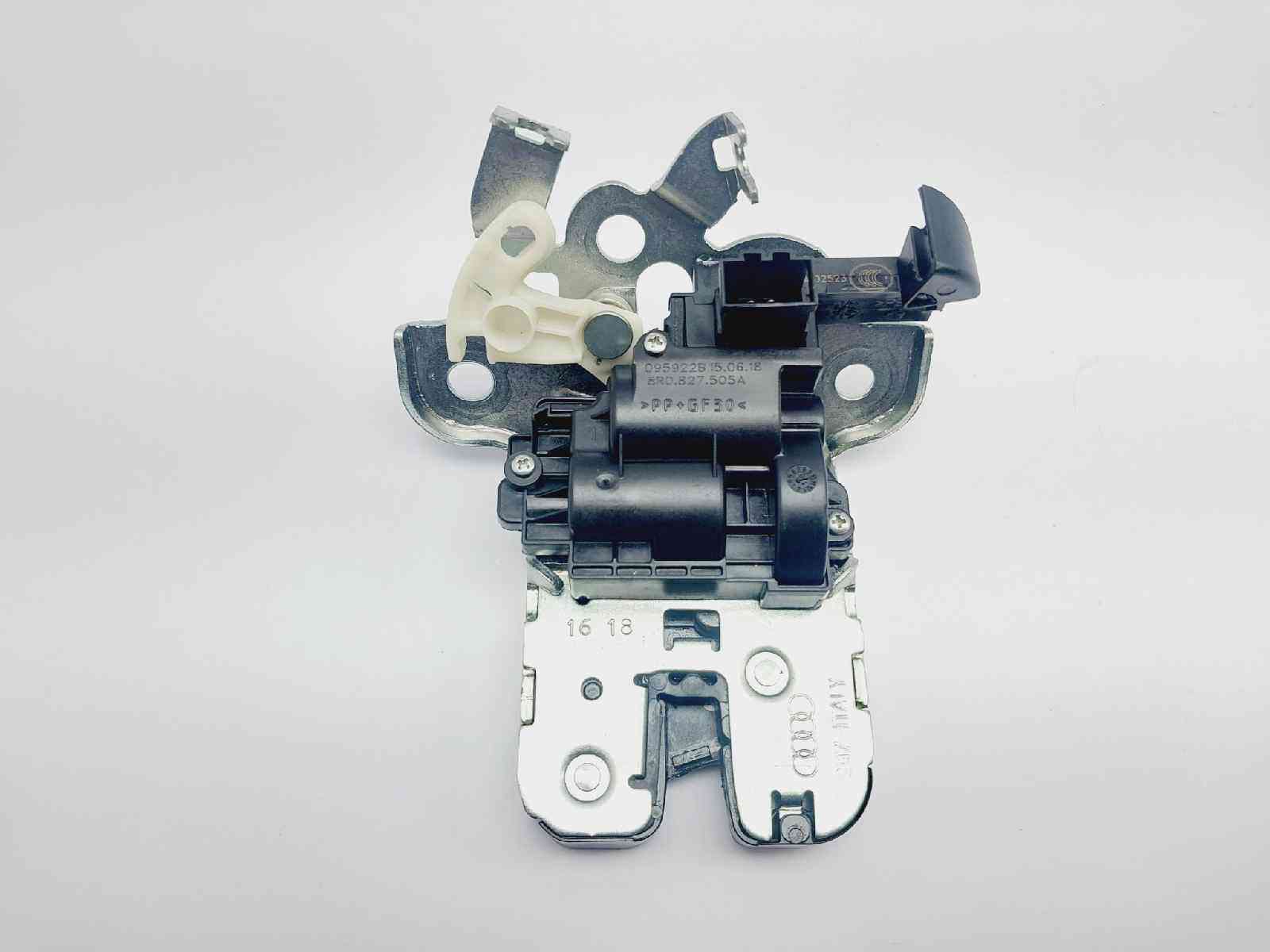 CERRADURA MALETERO / PORTON SKODA RAPID 8R0827505A / A102523 8R0827505AA102523 - Vista 3
