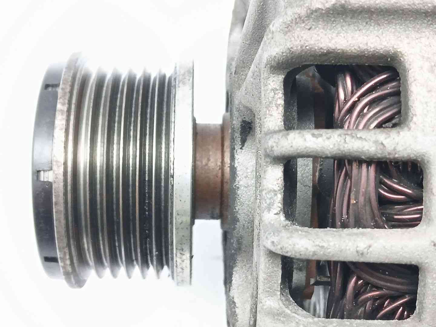 ALTERNADOR RENAULT MEGANE IV Hatchback (B9A/M/N_) 231004EA0A / F000BL0825 231004EA0AF000BL0825 - Vista 2