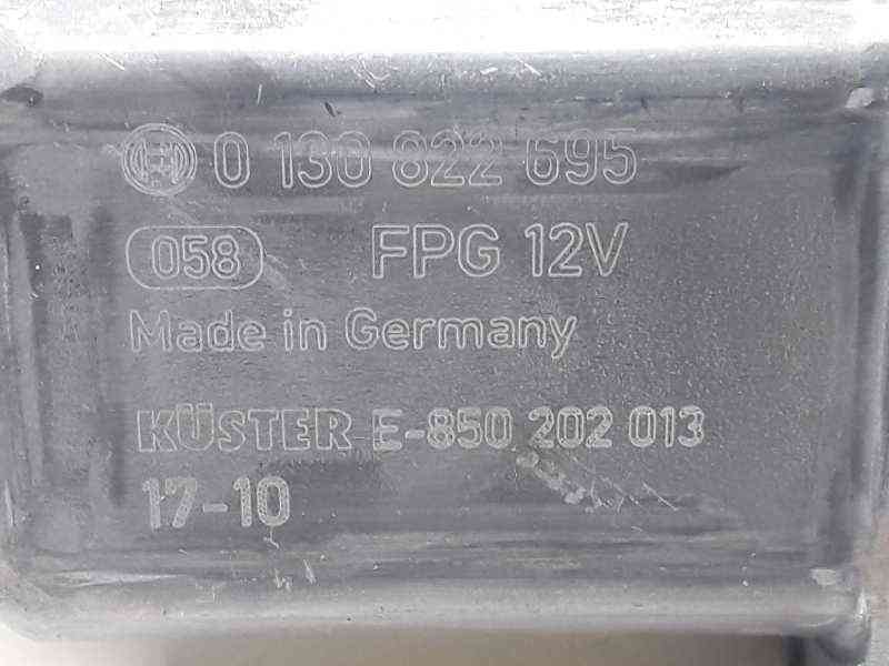 MOTOR ELEVALUNAS TRASERO IZQUIERDO VOLKSWAGEN GOLF VII LIM. (BQ1) 5Q0959811D 5Q0959811D - Vista 2