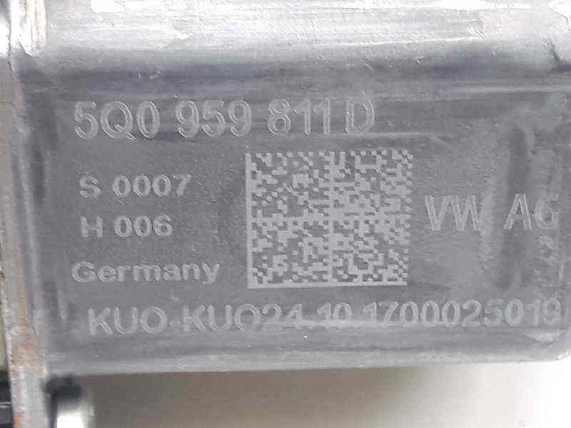 MOTOR ELEVALUNAS TRASERO IZQUIERDO VOLKSWAGEN GOLF VII LIM. (BQ1) 5Q0959811D 5Q0959811D - Vista 3
