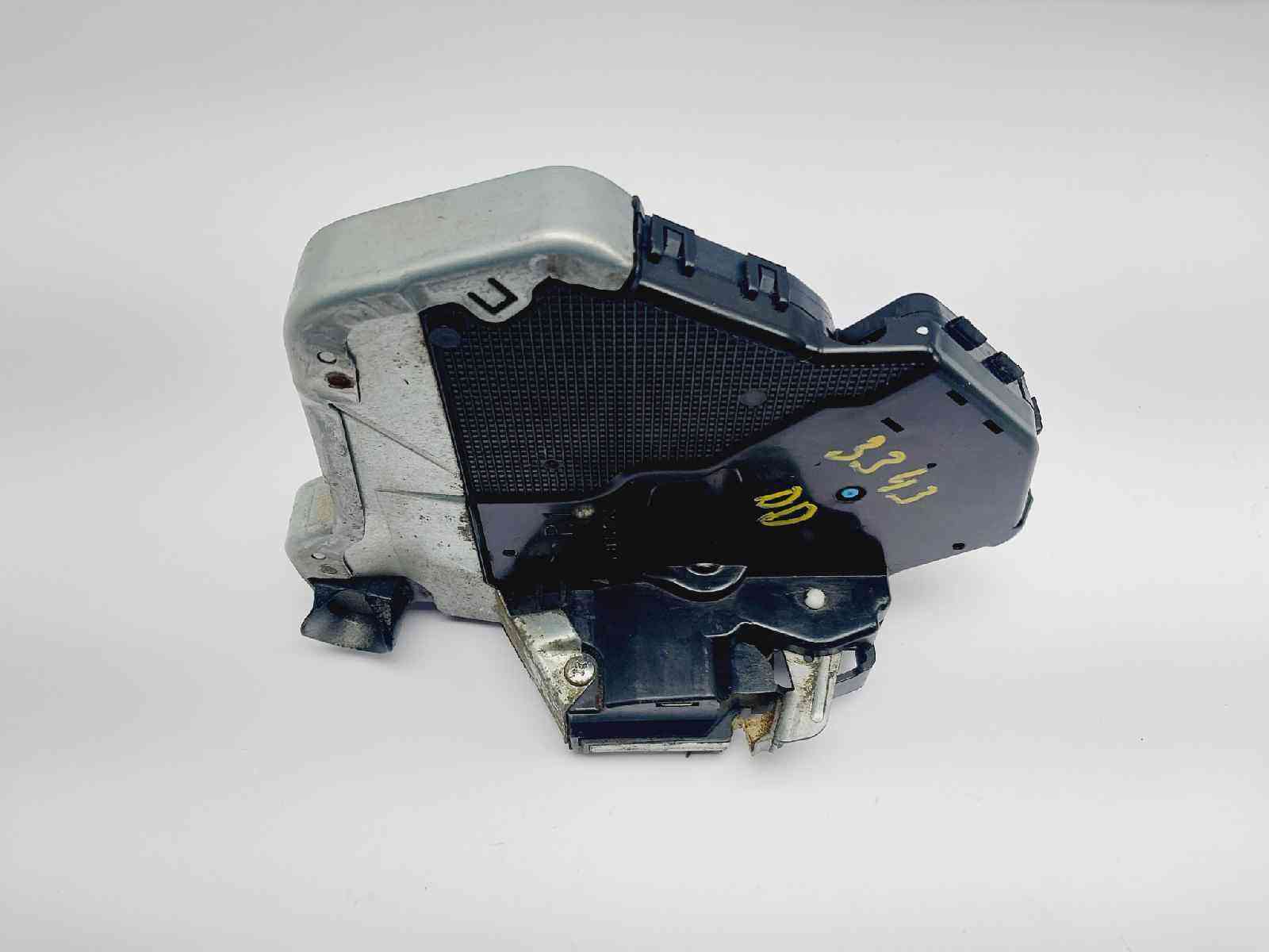 CERRADURA PUERTA DELANTERA DERECHA LEXUS IS200 (DS2/IS2) A046693 A046693