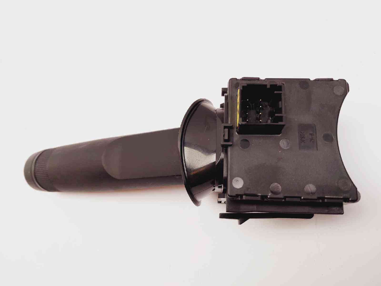 MANDO LIMPIA CHEVROLET CRUZE 20941131 20941131 - Vista 2