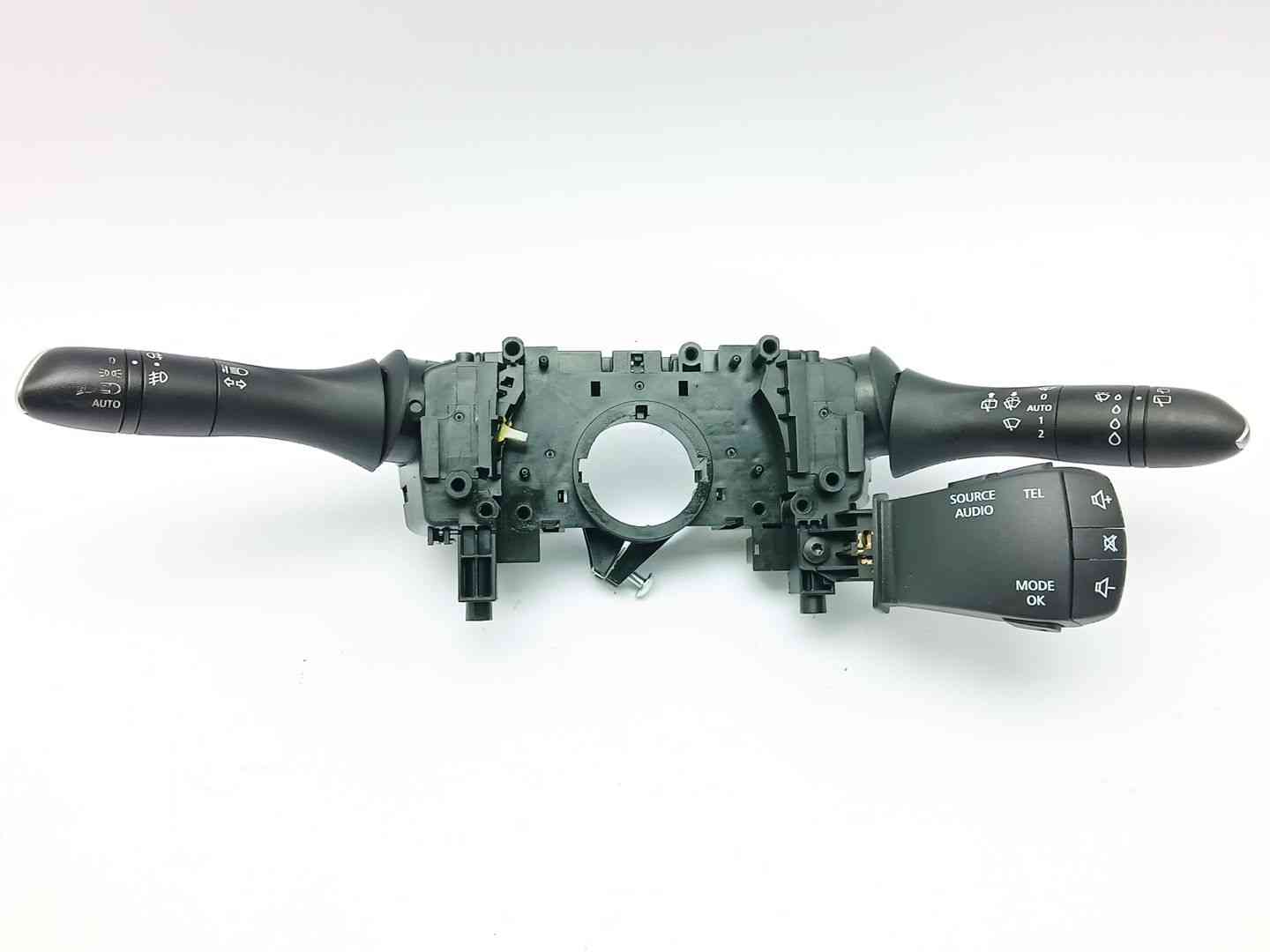 MANDO LUCES RENAULT MEGANE IV Hatchback (B9A/M/N_) 255678341R 255678341R