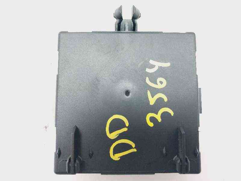 MODULO ELECTRONICO MERCEDES-BENZ CLASE C (W204) FAMILIAR A2129004302 / A2129028101 / A2128203626 A2129004302A2129028101A2128203626 - Vista 3