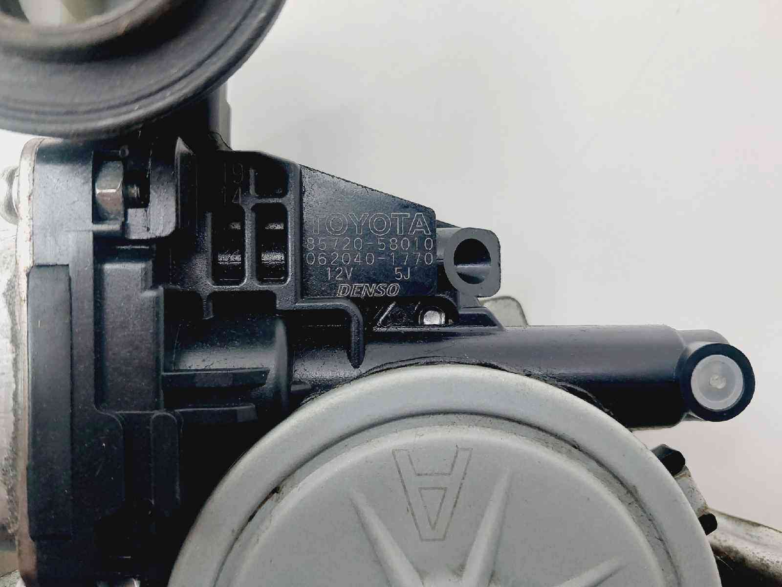 ELEVALUNAS TRASERO DERECHO LEXUS IS200 (DS2/IS2) 8572058010 8572058010 - Vista 3