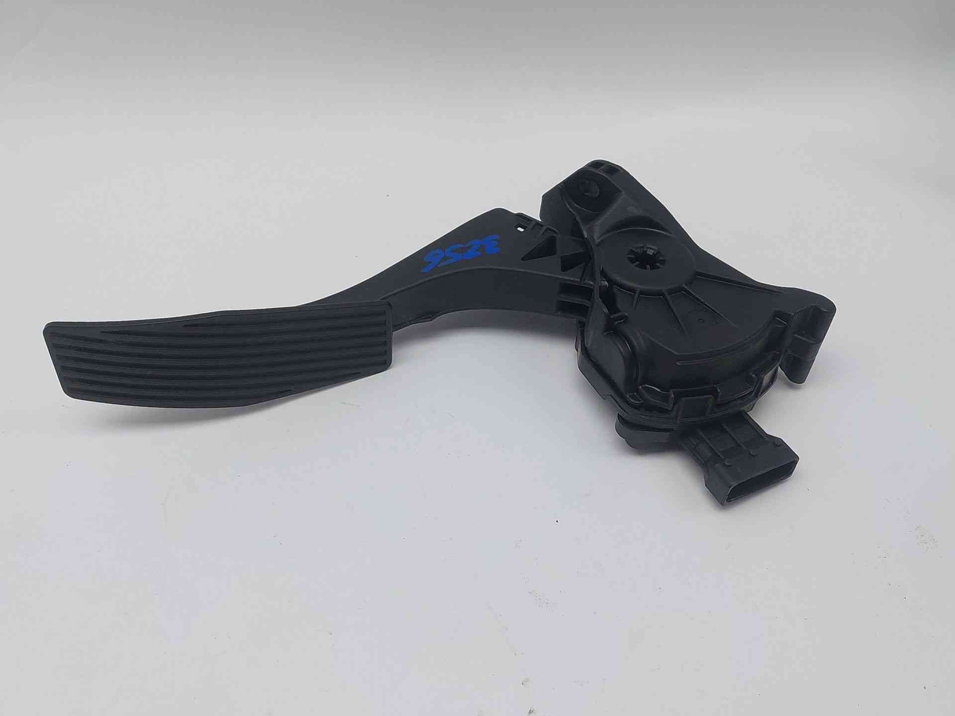 POTENCIOMETRO PEDAL CHEVROLET CRUZE STATION WAGON 6PV00976507 / 13252702 6PV0097650713252702