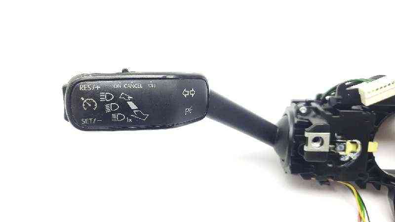 MANDO LUCES SKODA OCTAVIA COMBI (5E5) 5Q0953507AC / 5Q0953513R 5Q0953507AC5Q0953513R - Vista 2