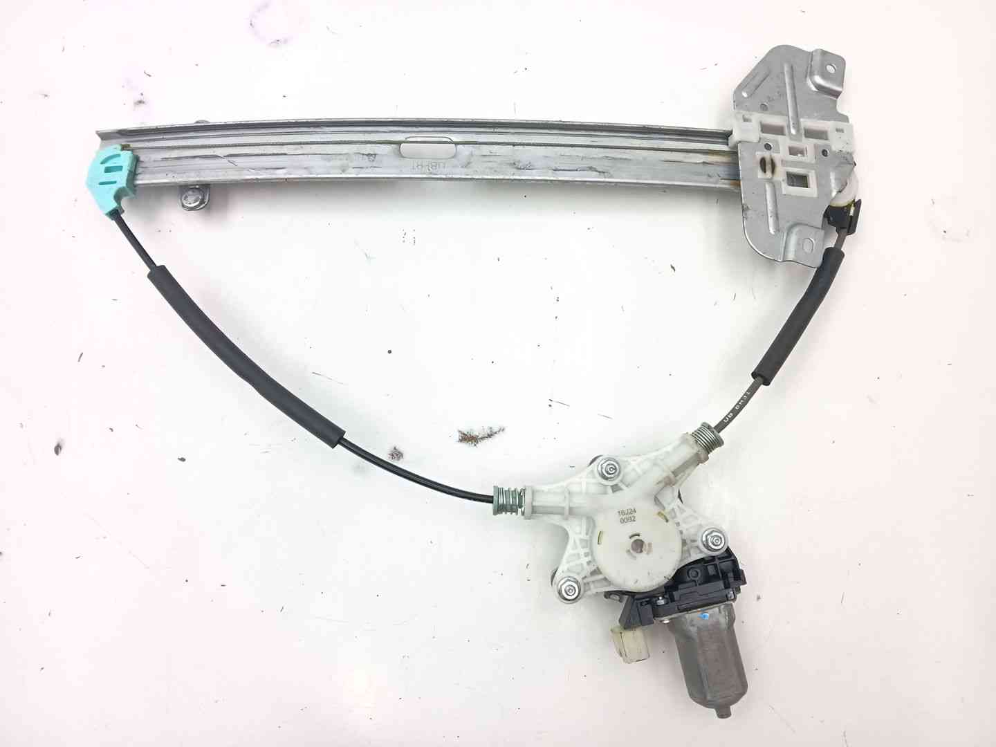 ELEVALUNAS DELANTERO DERECHO KIA RIO III (UB) 824021W010 / 824601W000 / DH2621005171 824021W010824601W000DH2621005171