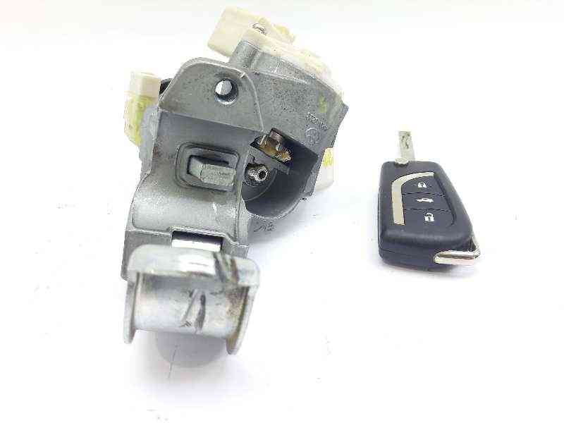 ANTIRROBO TOYOTA AVENSIS CROSS SPORT (T27) 29653453 / 8978305030 296534538978305030 - Vista 2
