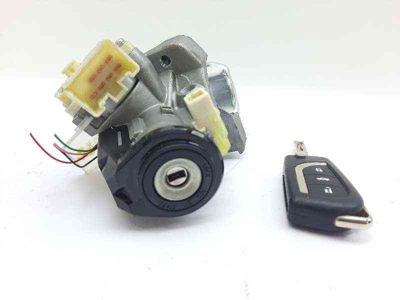 ANTIRROBO TOYOTA AVENSIS CROSS SPORT (T27) 29653453 / 8978305030 296534538978305030 - Vista 3