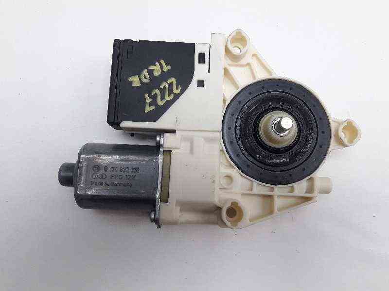 MOTOR ELEVALUNAS TRASERO DERECHO RENAULT MEGANE III BERLINA 5 P 827306548R 827306548R - Vista 2
