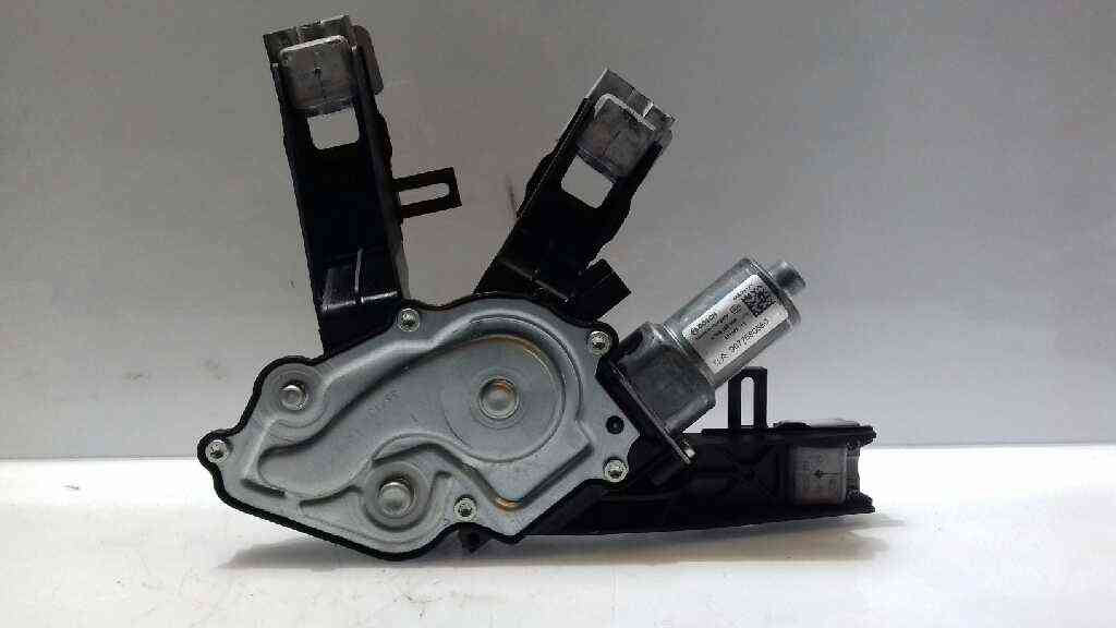 MOTOR LIMPIA TRASERO PEUGEOT 308 9677680580 / 0390208008 / BOSCH 96776805800390208008BOSCH - Vista 3