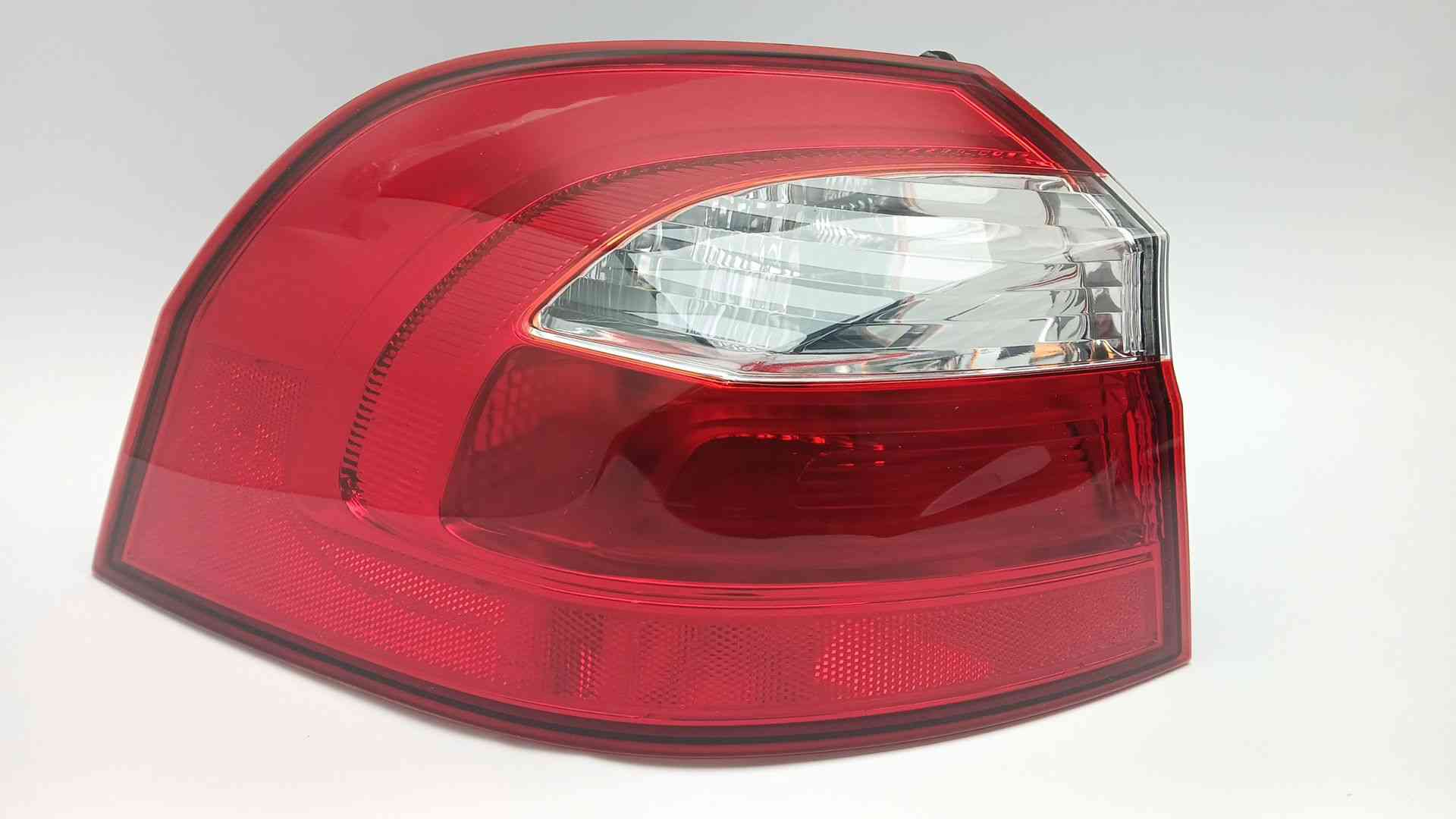 PILOTO TRASERO IZQUIERDO KIA RIO III (UB) 924011W2 / 924011W2R / 924011W210 924011W2924011W2R924011W210