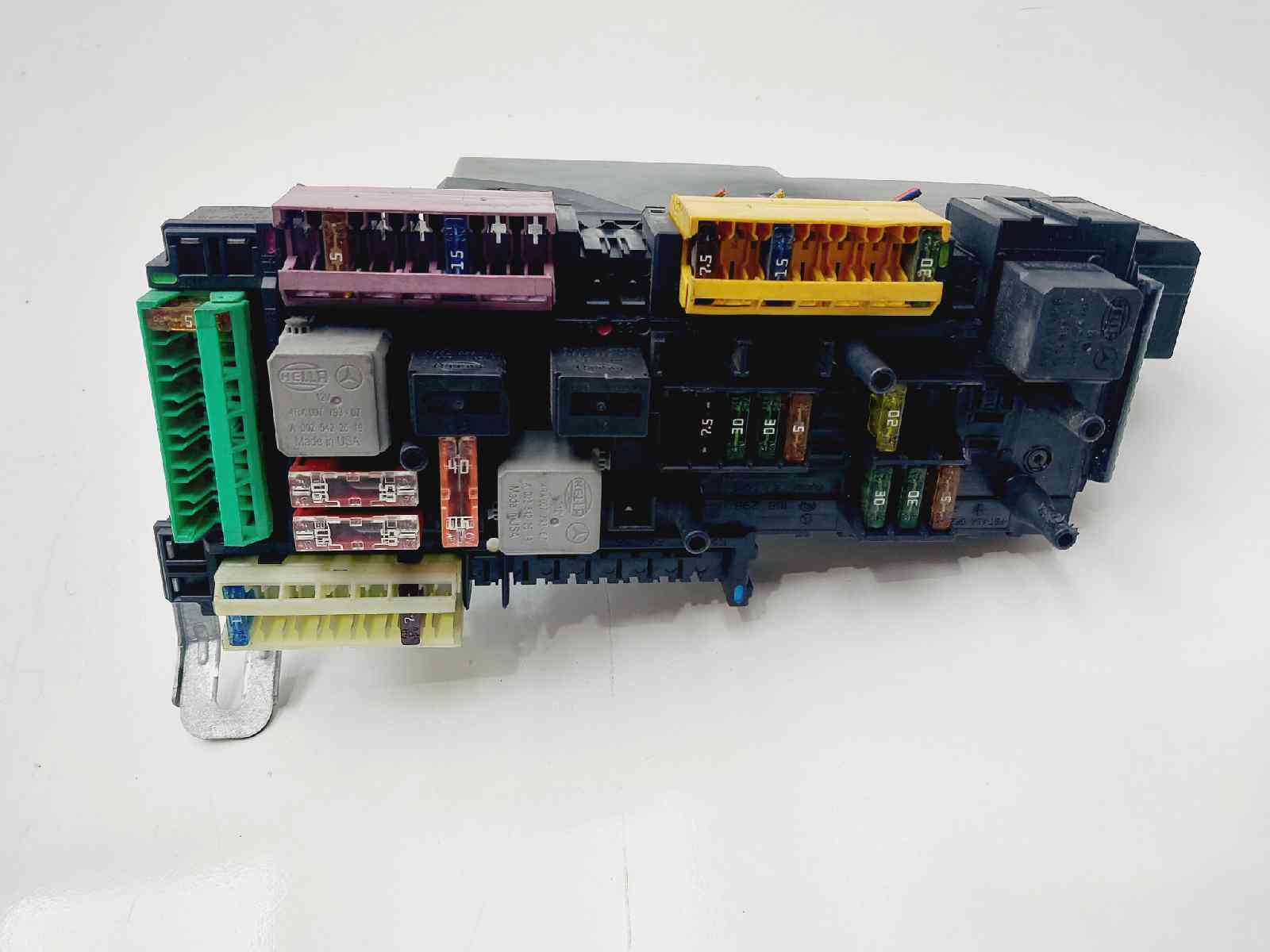 CAJA RELES / FUSIBLES MERCEDES-BENZ CLASE E COUPE (207) 5DK00962057 / 2125452832 / 2129000004 5DK0096205721254528322129000004