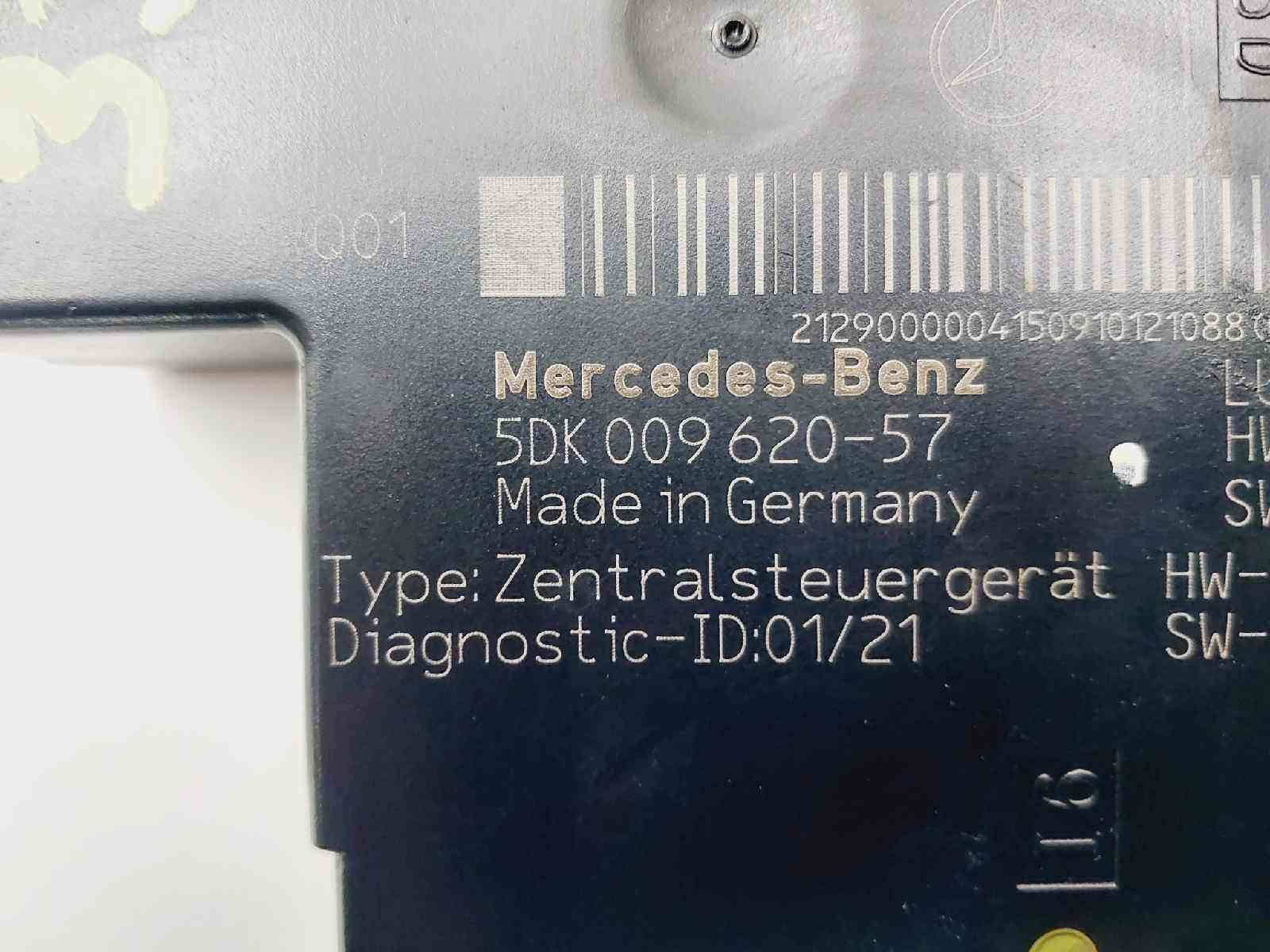CAJA RELES / FUSIBLES MERCEDES-BENZ CLASE E COUPE (207) 5DK00962057 / 2125452832 / 2129000004 5DK0096205721254528322129000004 - Vista 2
