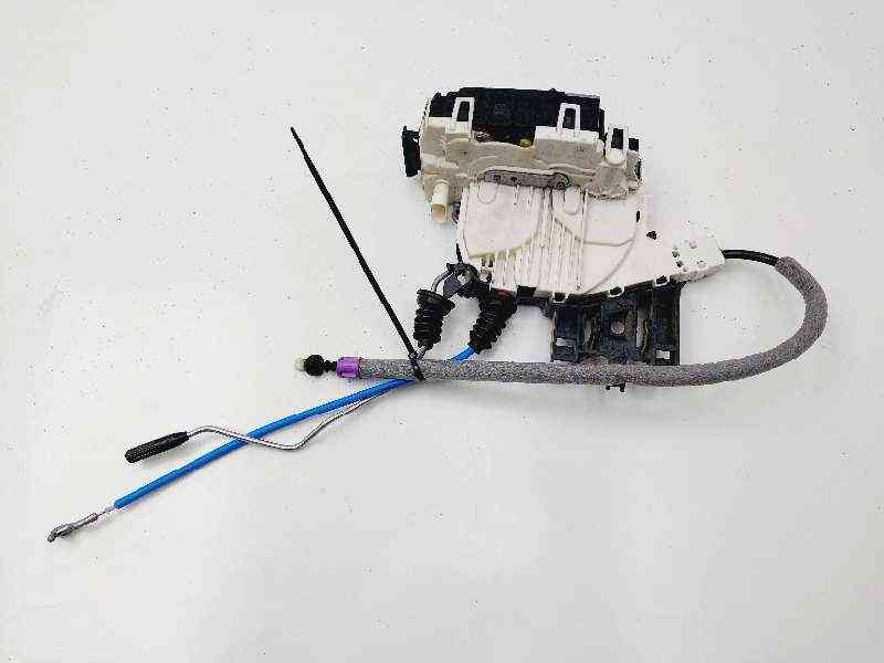 CERRADURA PUERTA DELANTERA IZQUIERDA MERCEDES-BENZ GLA (CLASE 245 G) A1667200135 A1667200135