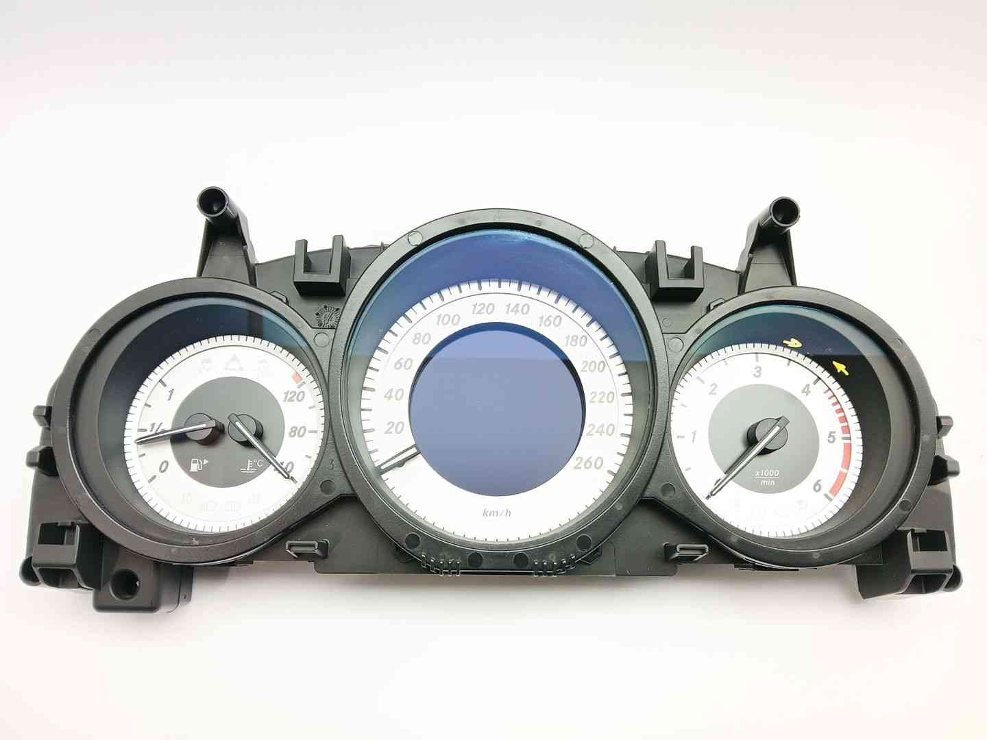 CUADRO INSTRUMENTOS MERCEDES-BENZ CLASE C (W204) A2049004108 / A2C33221600 A2049004108A2C33221600