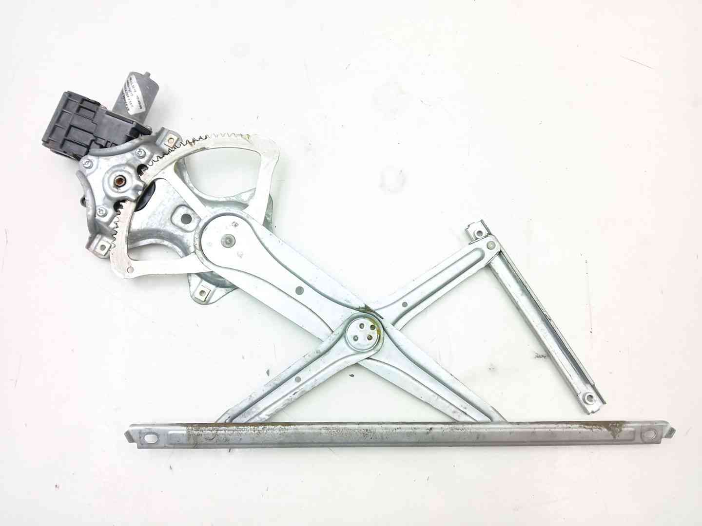 ELEVALUNAS DELANTERO IZQUIERDO TOYOTA C-HR (_X1_) 85720F4010 85720F4010