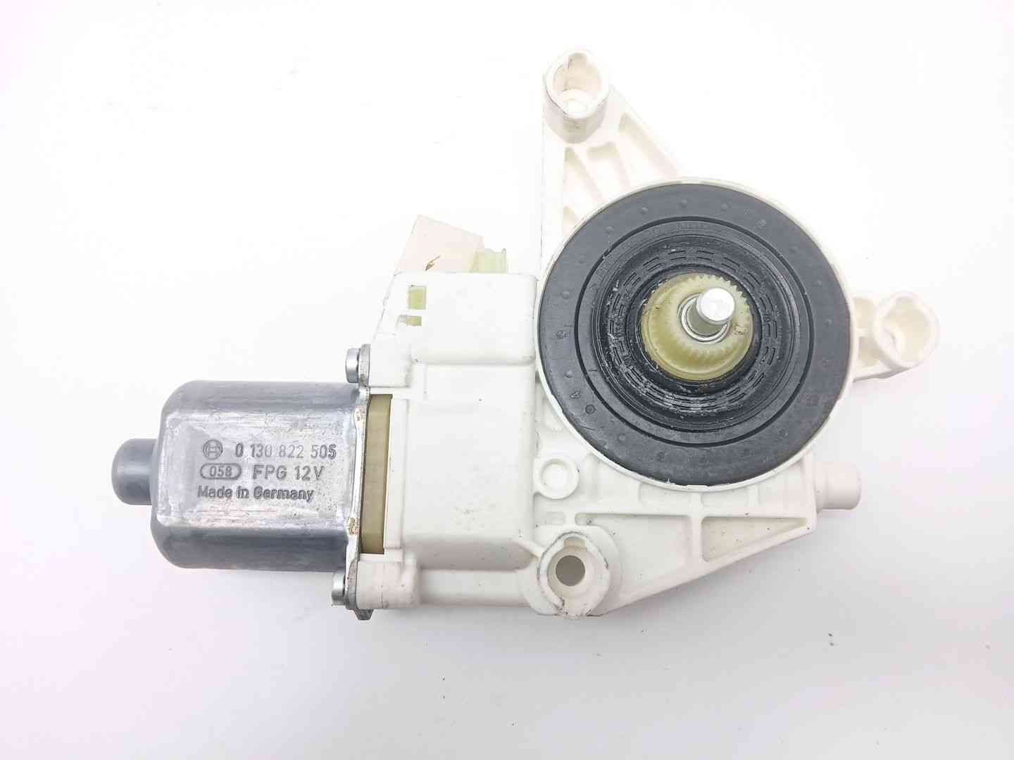 MOTOR ELEVALUNAS TRASERO IZQUIERDO MERCEDES-BENZ CLASE C (W204) A2048200542 A2048200542
