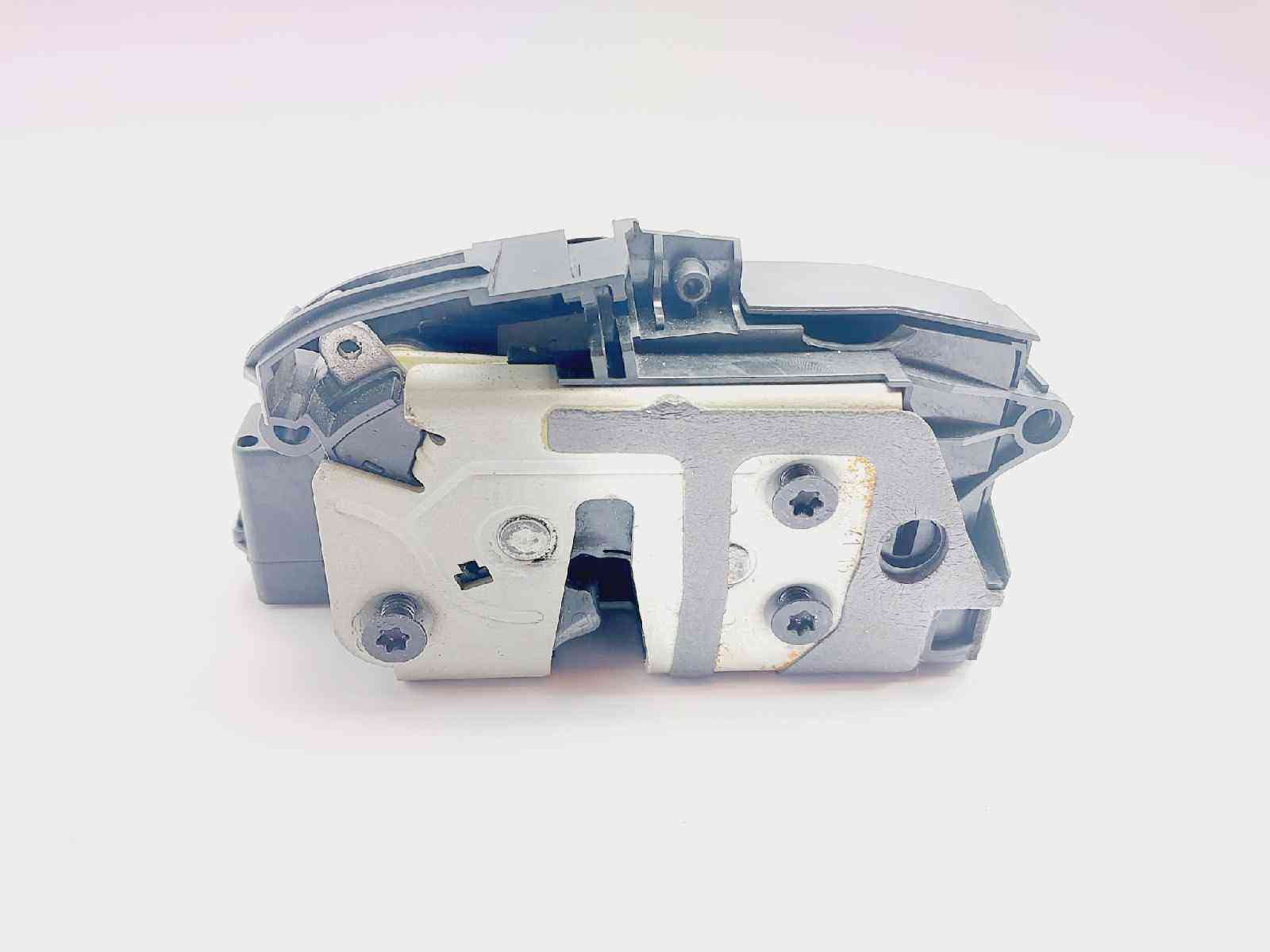 CERRADURA PUERTA TRASERA IZQUIERDA FORD FOCUS LIM. BM5AA26413AG / BM5AA26413AG / 921765106 BM5AA26413AGBM5AA26413AG921765106