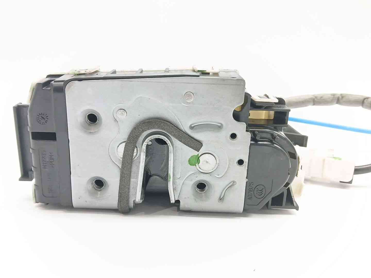 CERRADURA PUERTA DELANTERA DERECHA MERCEDES-BENZ CLASE B Sports Tourer (W246, W242) A1667200435 A1667200435