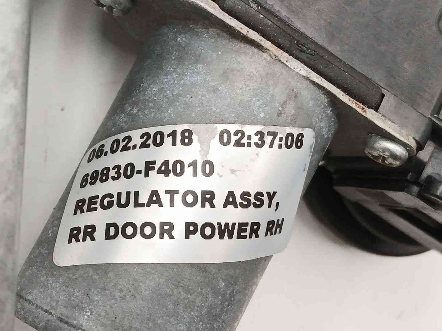 ELEVALUNAS TRASERO DERECHO TOYOTA C-HR (_X1_) 69830F4010 / 85720F4020 / AE0620203911 69830F401085720F4020AE0620203911 - Vista 2
