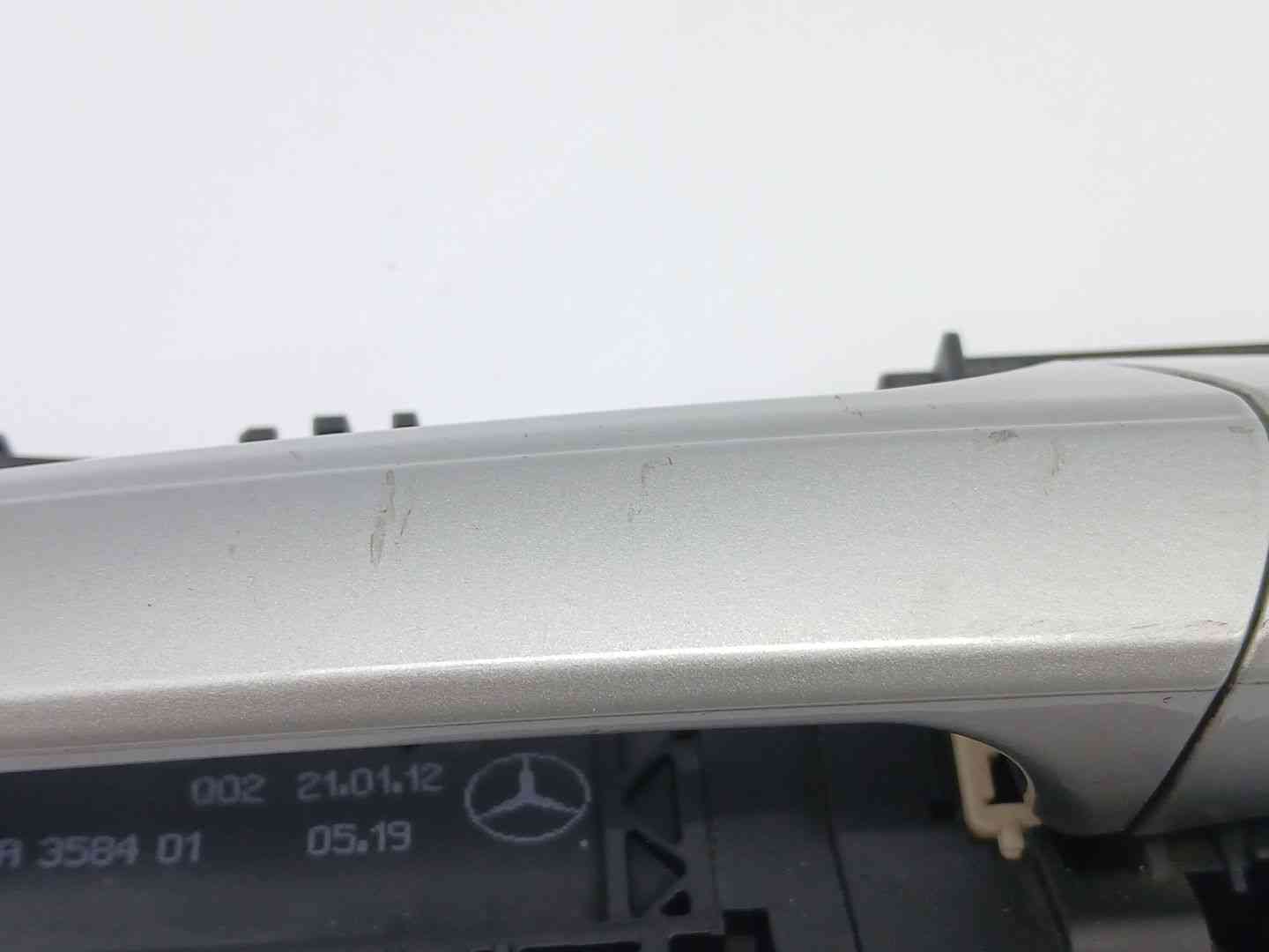 MANETA EXTERIOR DELANTERA IZQUIERDA MERCEDES-BENZ CLASE B Sports Tourer (W246, W242) A2047601534 A2047601534 - Vista 2
