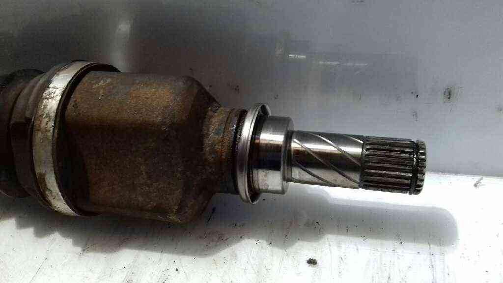 TRANSMISION DELANTERA IZQUIERDA RENAULT SCENIC II 8200432516 / SIN ABS 8200432516SINABS - Vista 2