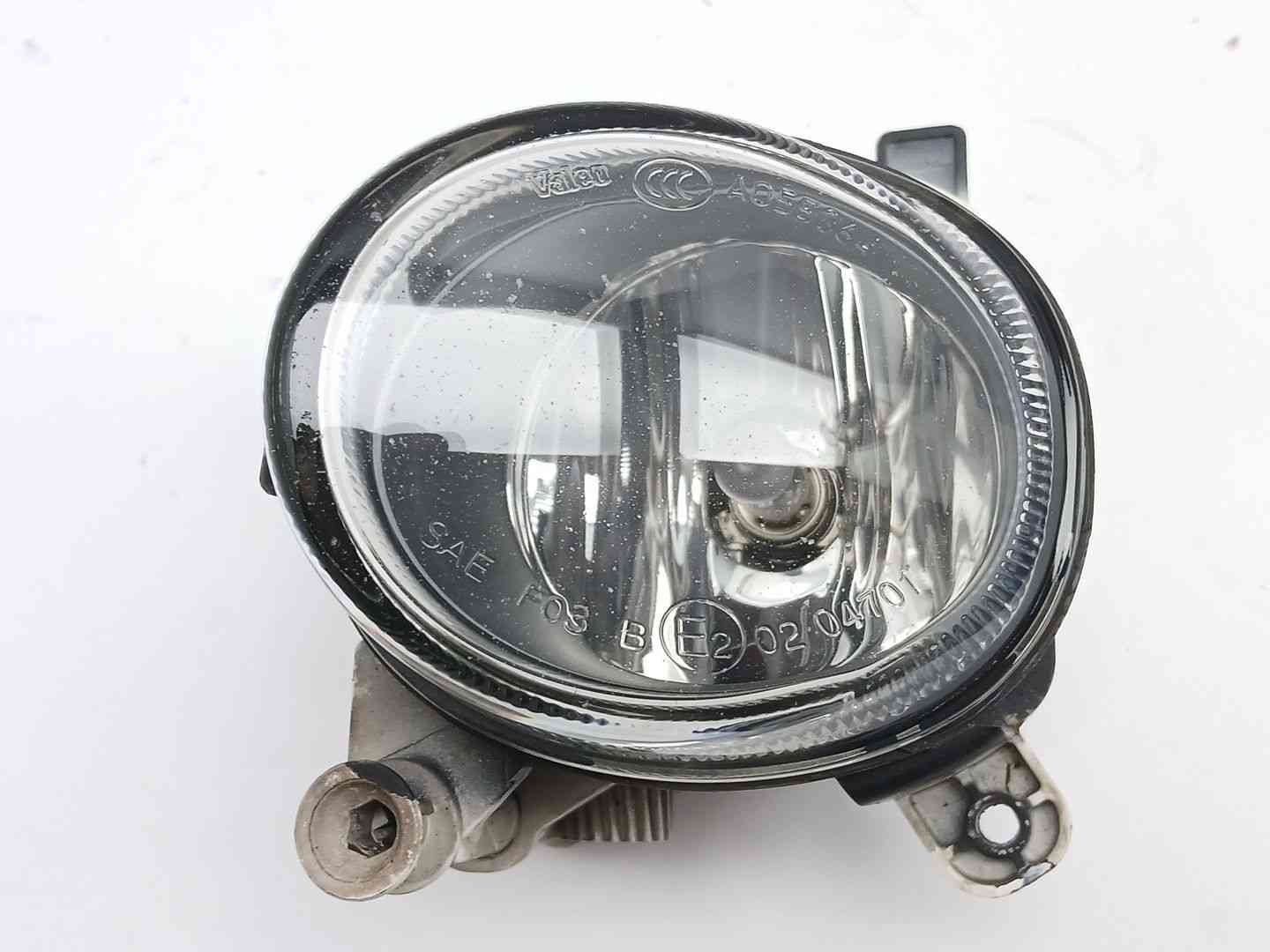 FARO ANTINIEBLA IZQUIERDO AUDI A1 (8X1, 8XK) 8T0941699 / 89205612 8T094169989205612