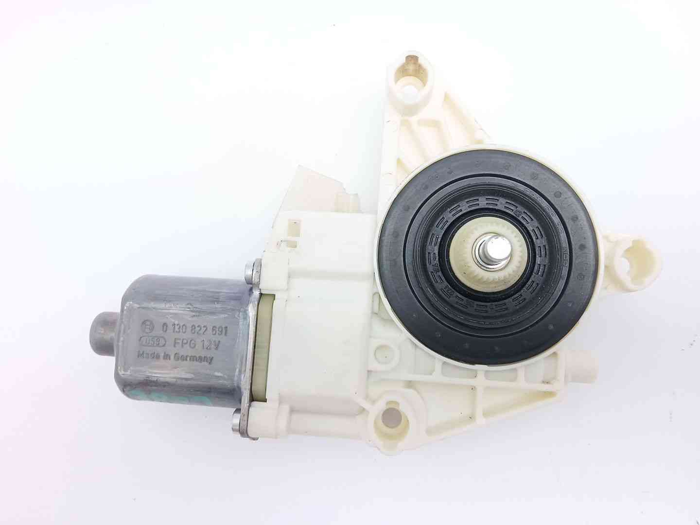MOTOR ELEVALUNAS DELANTERO DERECHO MERCEDES-BENZ CLASE B Sports Tourer (W246, W242) A2469065200 / 0130822691 A24690652000130822691