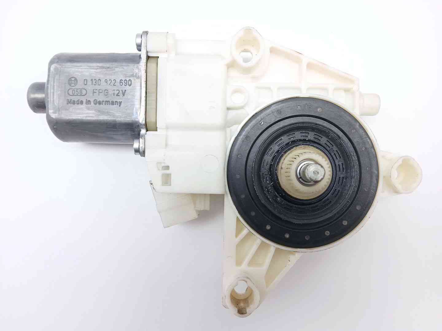 MOTOR ELEVALUNAS DELANTERO IZQUIERDO MERCEDES-BENZ CLASE B Sports Tourer (W246, W242) A2469065100 / 933865100 A2469065100933865100